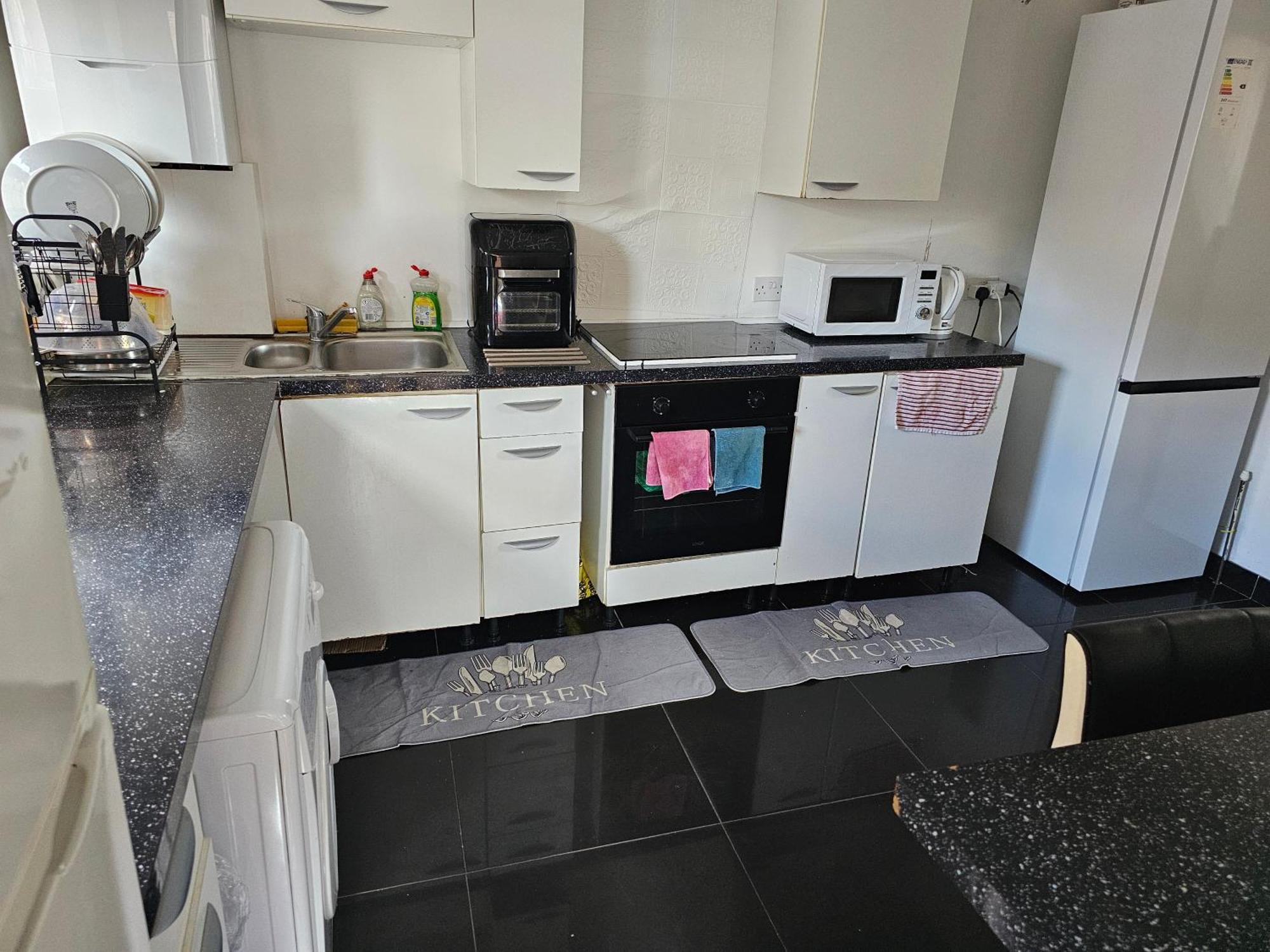 Available Rooms At Buckingham Road Ντόνκαστερ Εξωτερικό φωτογραφία