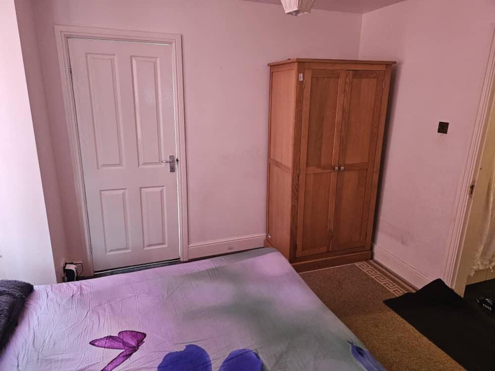 Available Rooms At Buckingham Road Ντόνκαστερ Εξωτερικό φωτογραφία